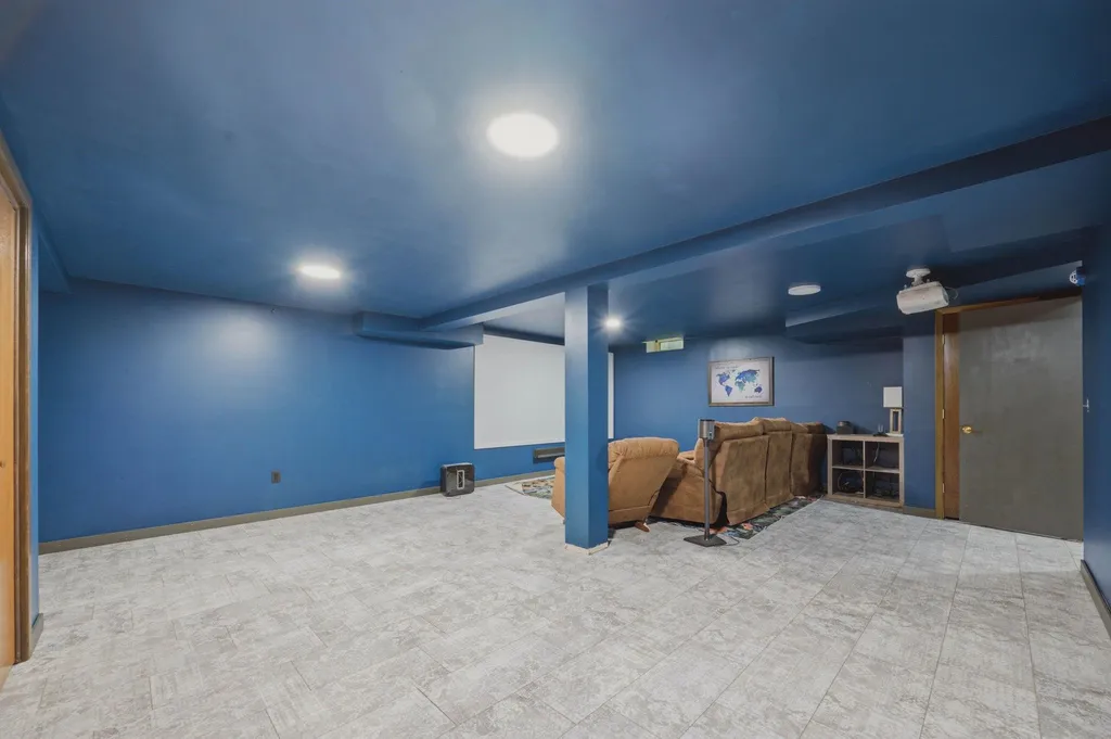 2405 N Redbud Lane Wichita KS 67204