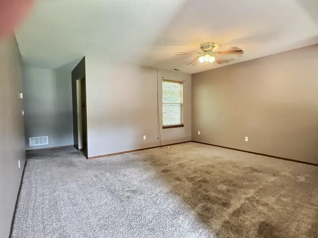 258 S Lamar Haysville KS 67060