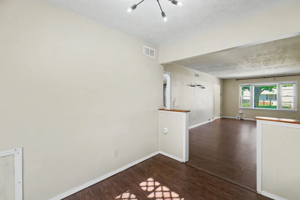 2232 S Estelle Wichita KS 67211