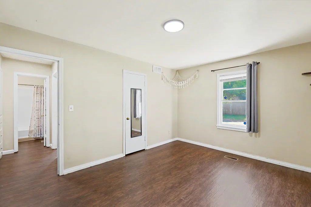 2232 S Estelle Wichita KS 67211