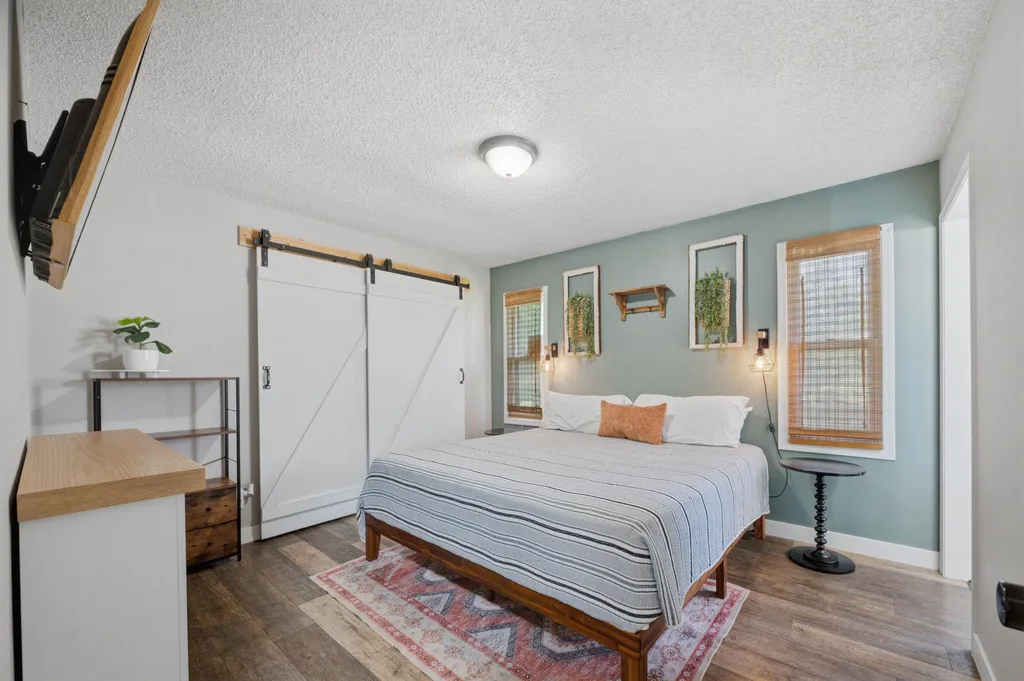 620 N Douglas Street Wellington KS 67152-2931