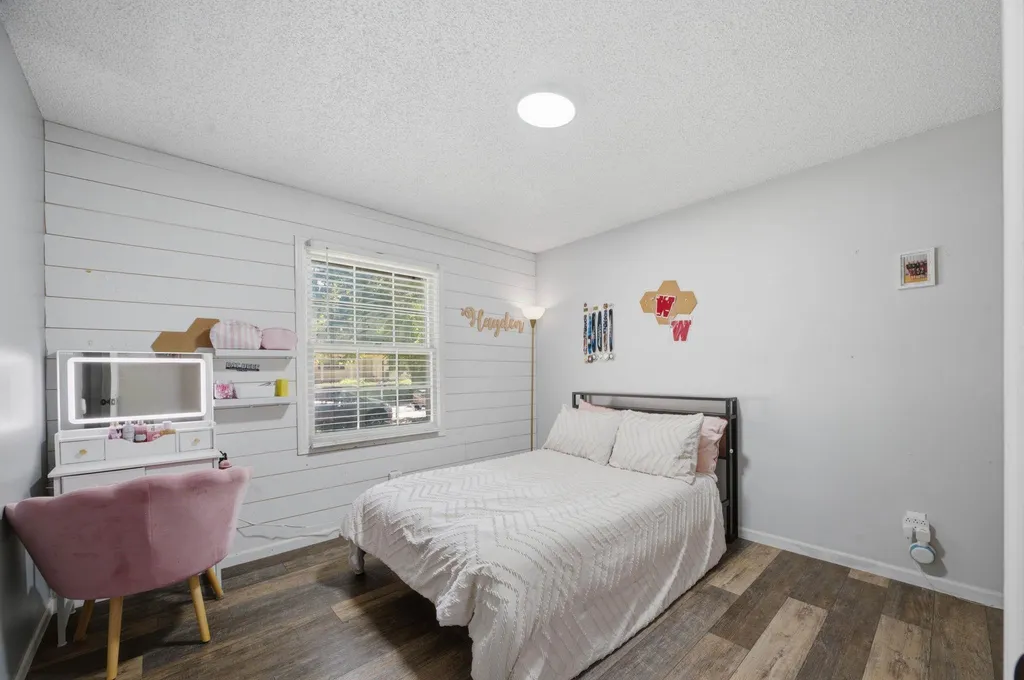 620 N Douglas Street Wellington KS 67152-2931