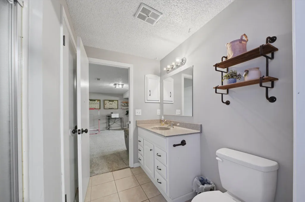 620 N Douglas Street Wellington KS 67152-2931