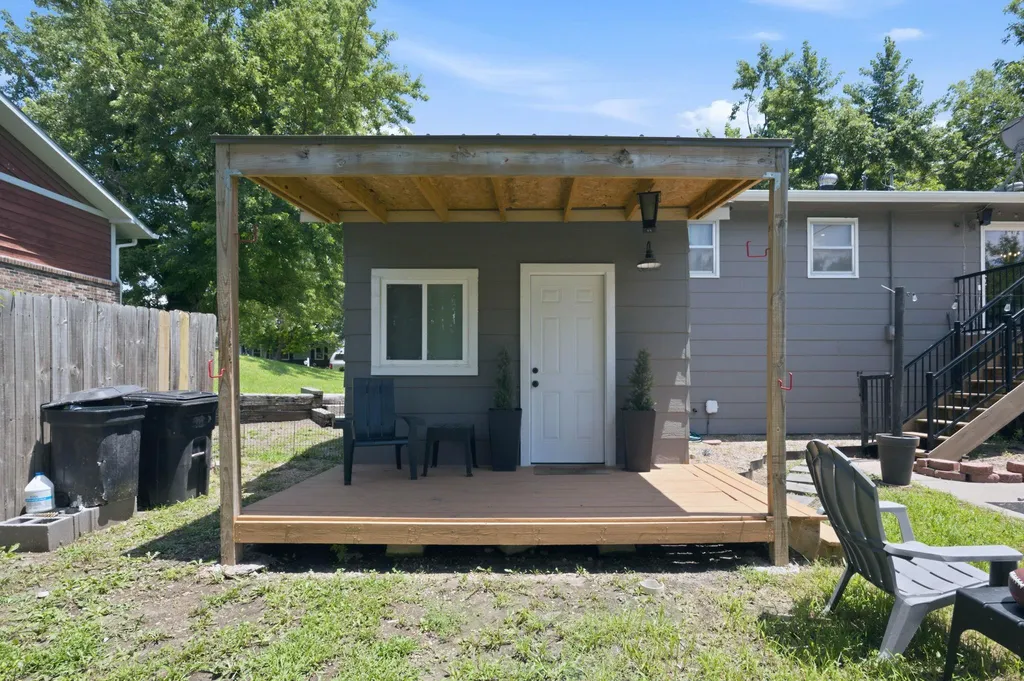 620 N Douglas Street Wellington KS 67152-2931