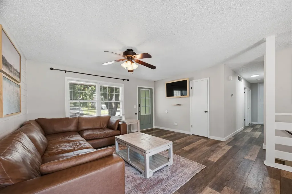 620 N Douglas Street Wellington KS 67152-2931