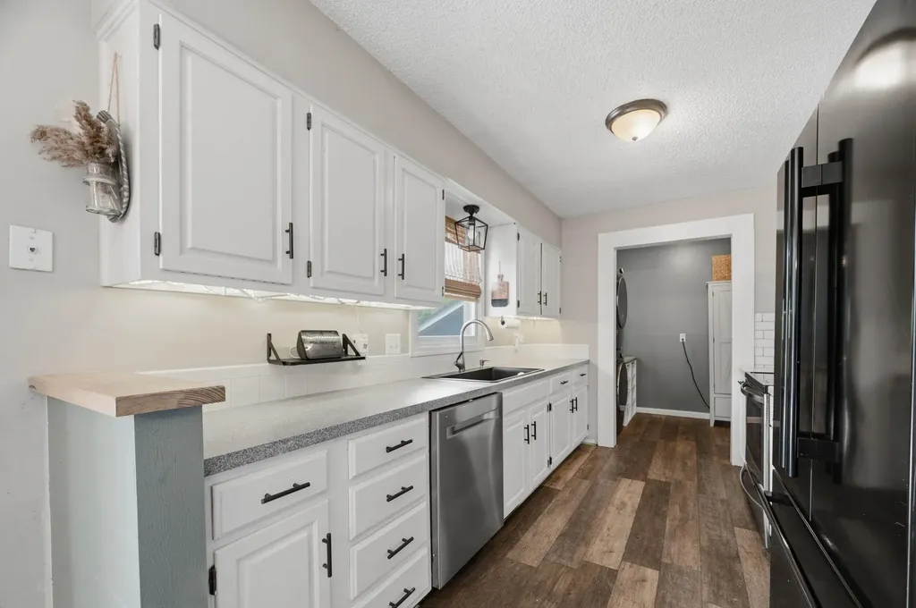 620 N Douglas Street Wellington KS 67152-2931