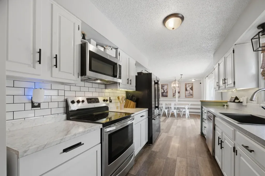 620 N Douglas Street Wellington KS 67152-2931