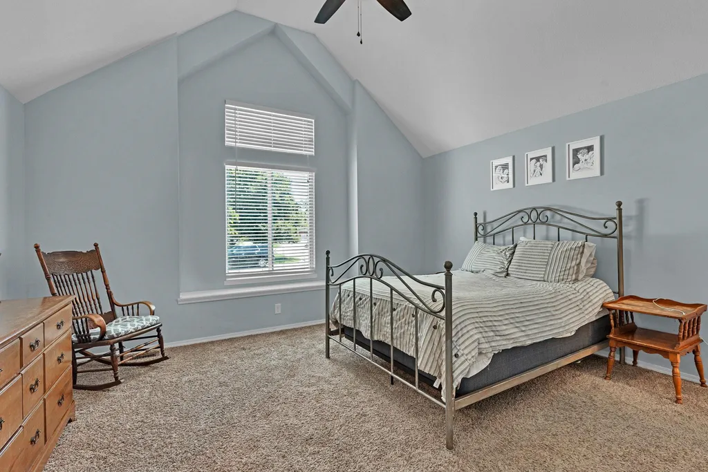 142 S Maple Dunes Court Wichita KS 67235
