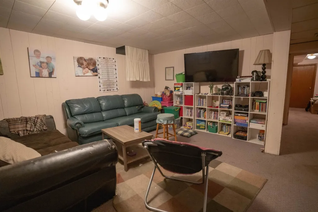 320 S Erb Street Hesston KS 67062
