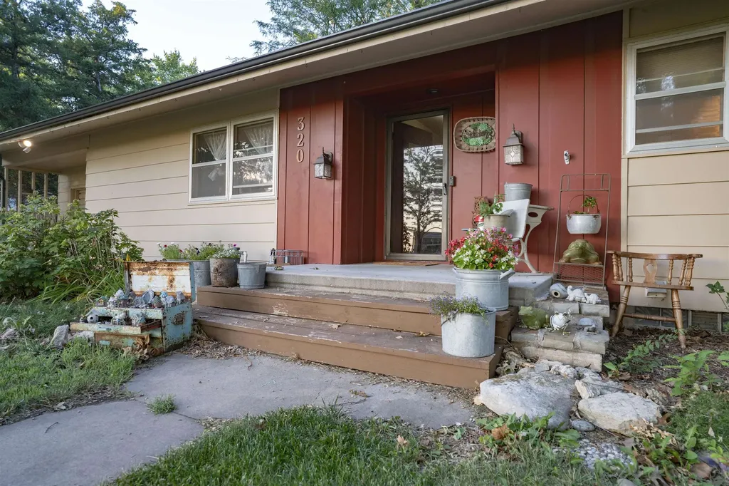 320 S Erb Street Hesston KS 67062