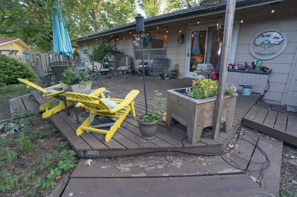 320 S Erb Street Hesston KS 67062