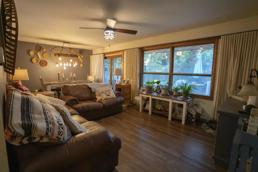 320 S Erb Street Hesston KS 67062