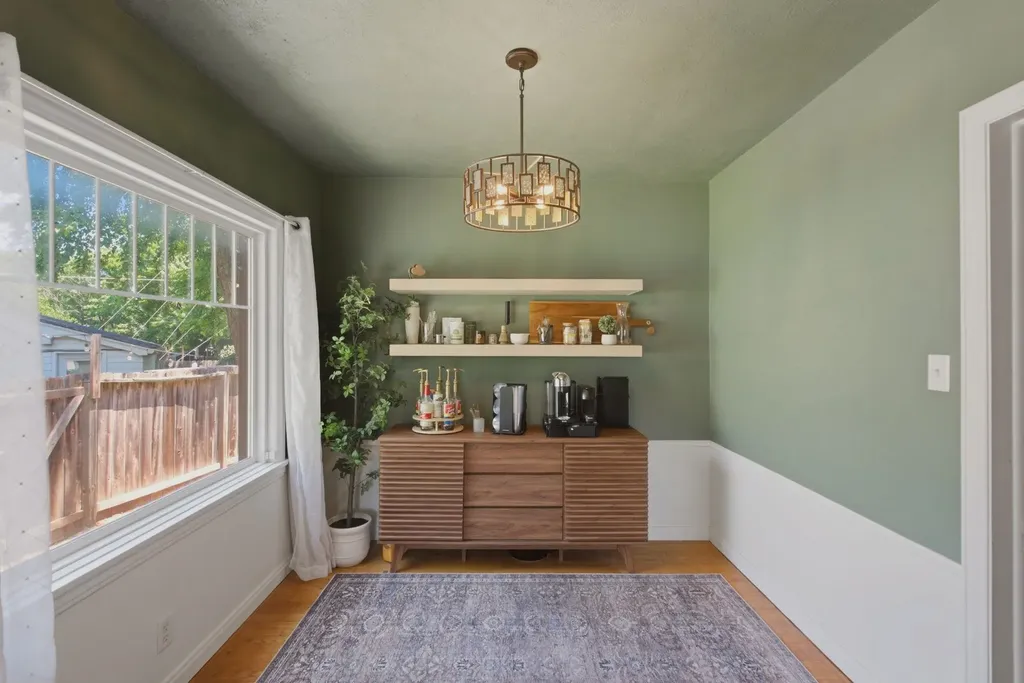 1456 N Woodrow Court Wichita KS 67203