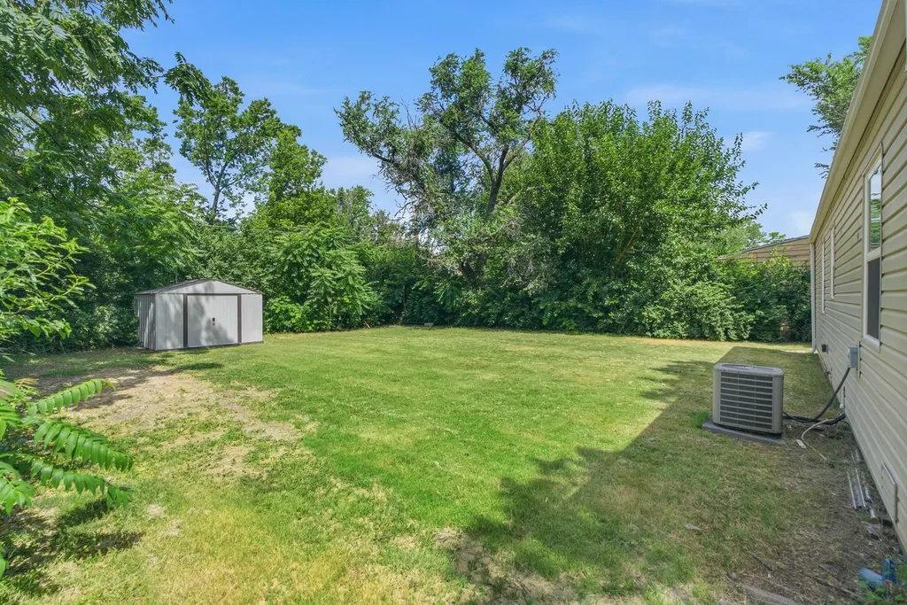 2113 S Glenn Wichita KS 67213