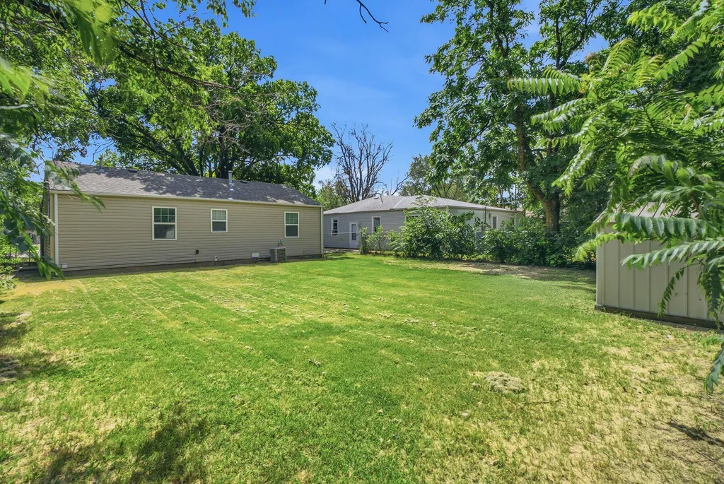 2113 S Glenn Wichita KS 67213