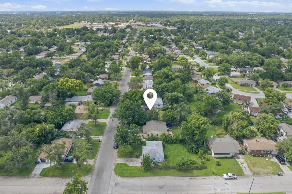 2113 S Glenn Wichita KS 67213