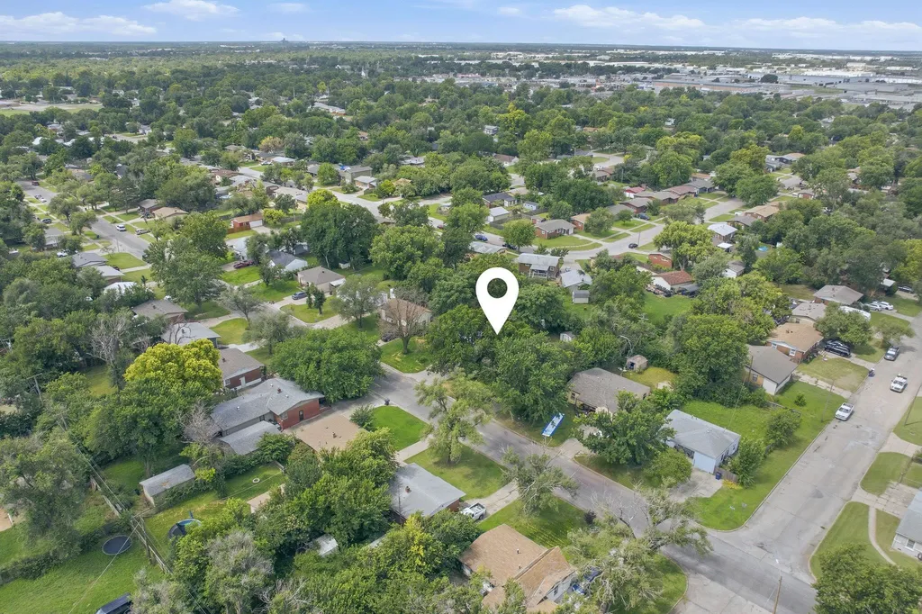 2113 S Glenn Wichita KS 67213