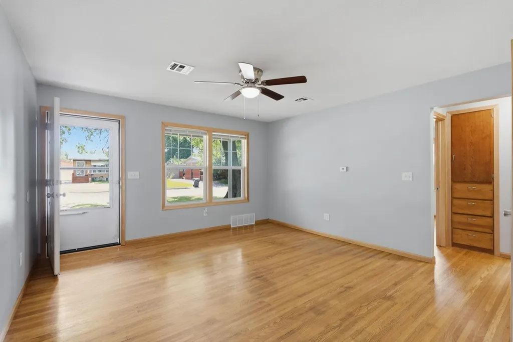 2113 S Glenn Wichita KS 67213