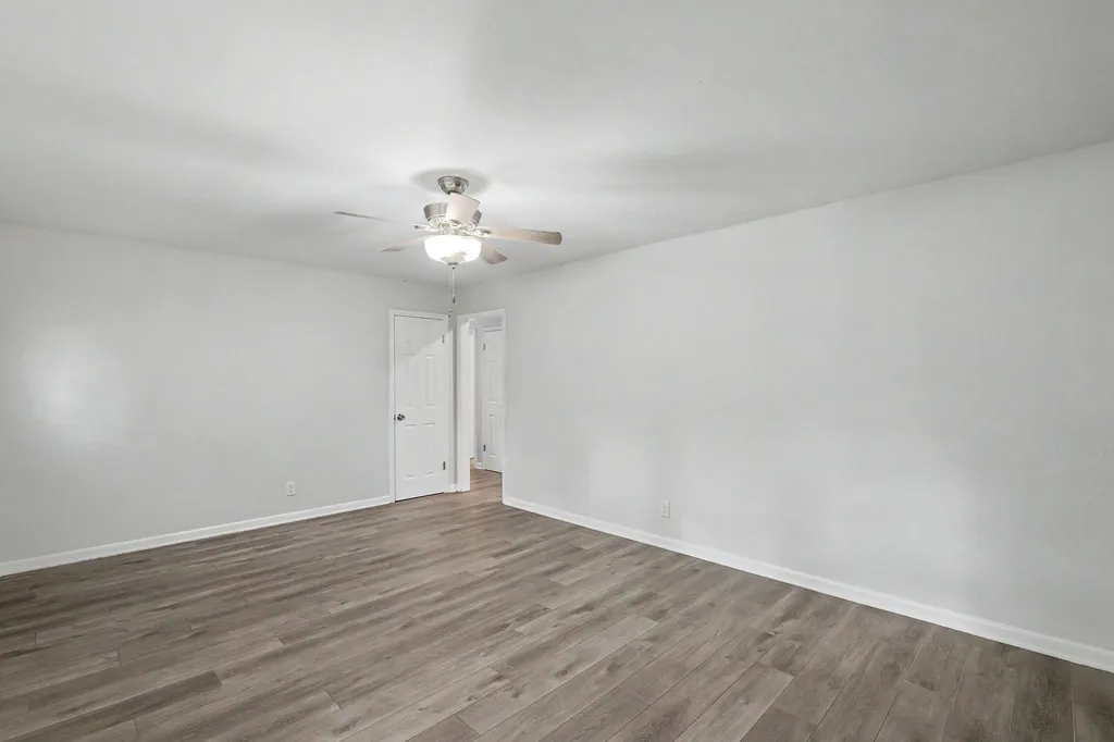 1819 N Westridge Wichita KS 67203