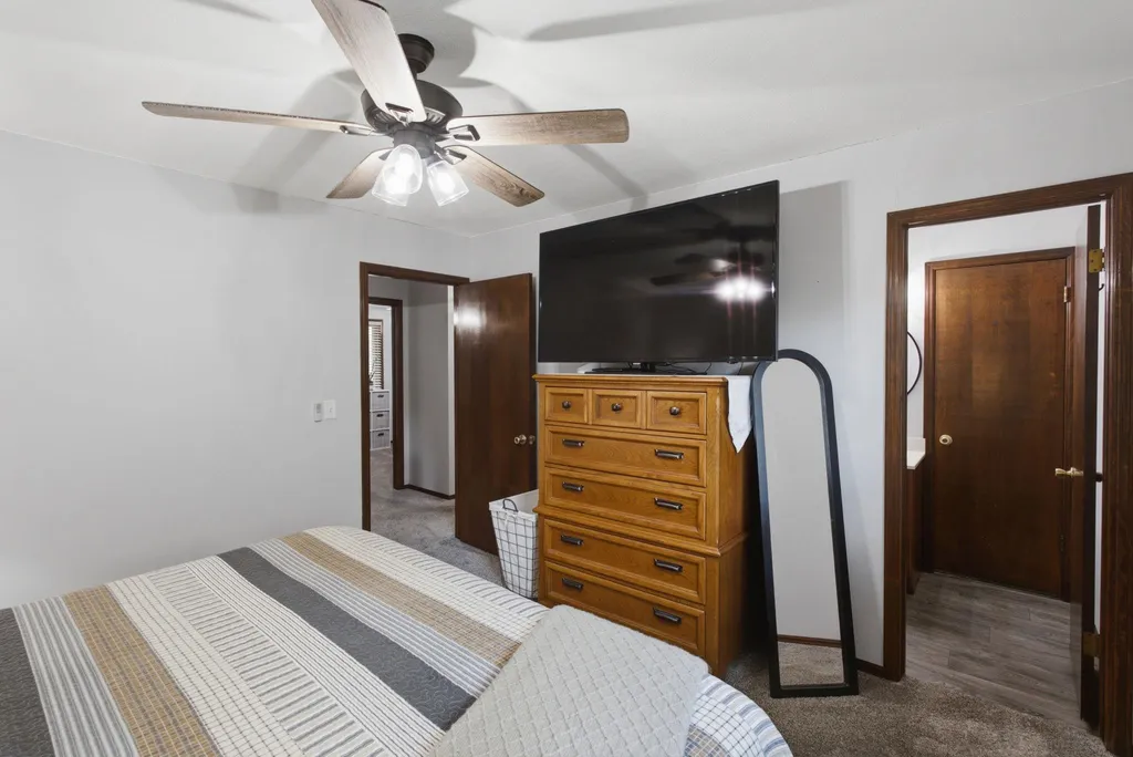 328 N Commanche Drive Kechi KS 67067
