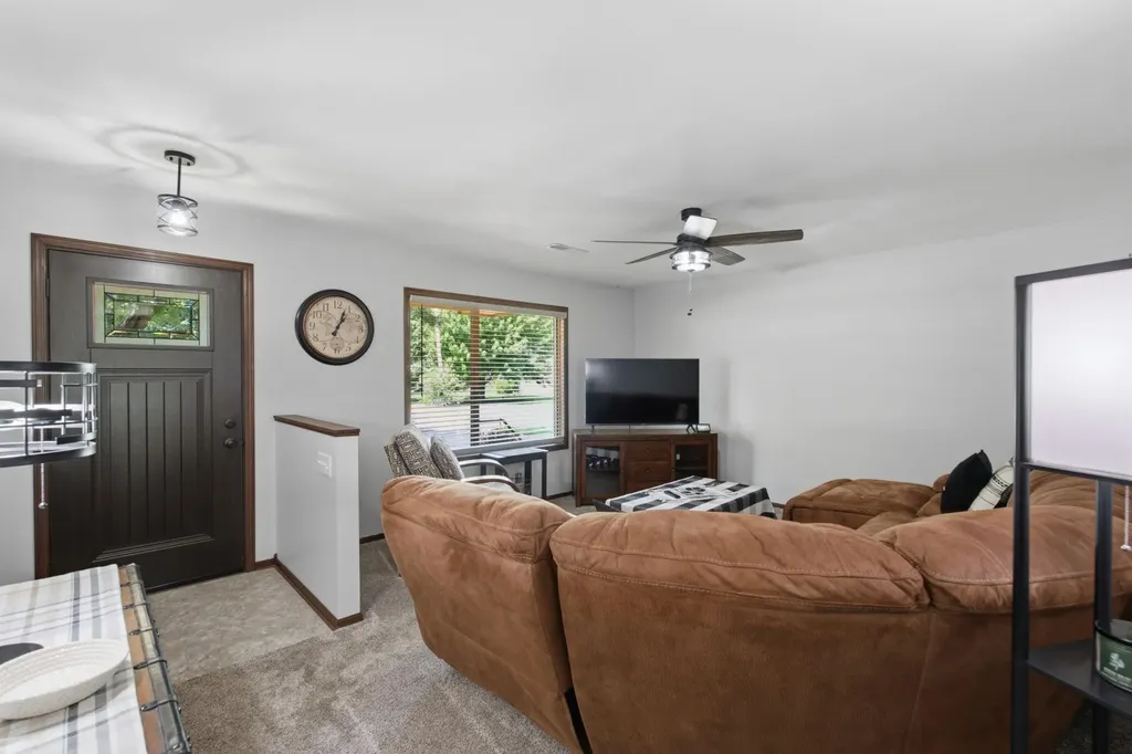 328 N Commanche Drive Kechi KS 67067