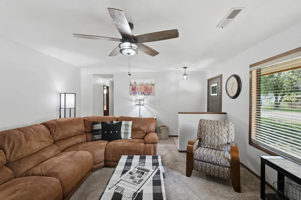 328 N Commanche Drive Kechi KS 67067