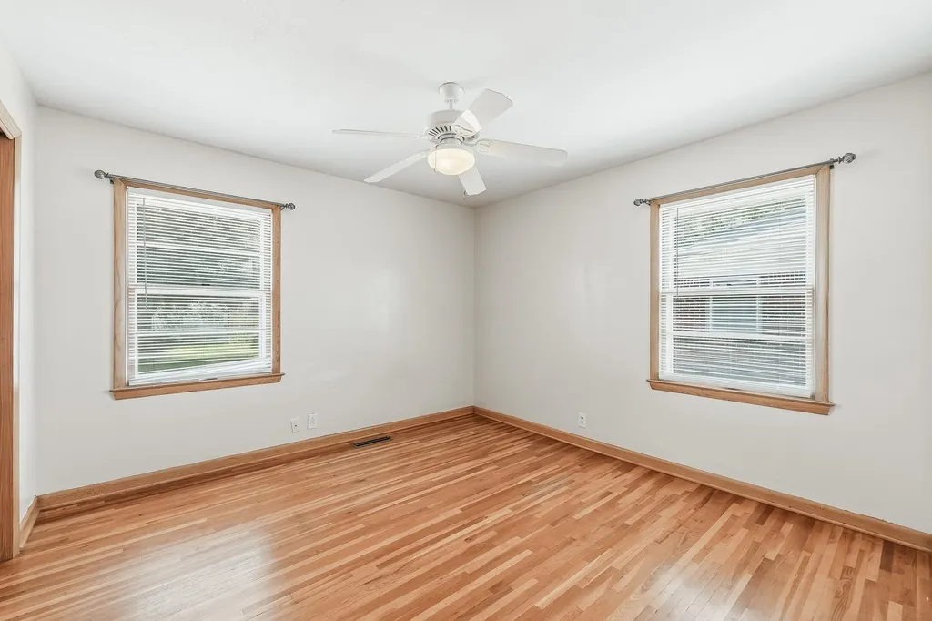 3046 S Hiram Wichita KS 67217