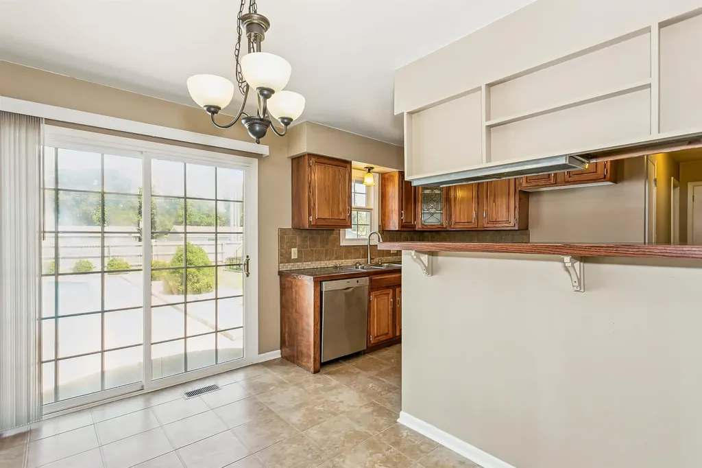 174 Ranger Street Haysville KS 67060