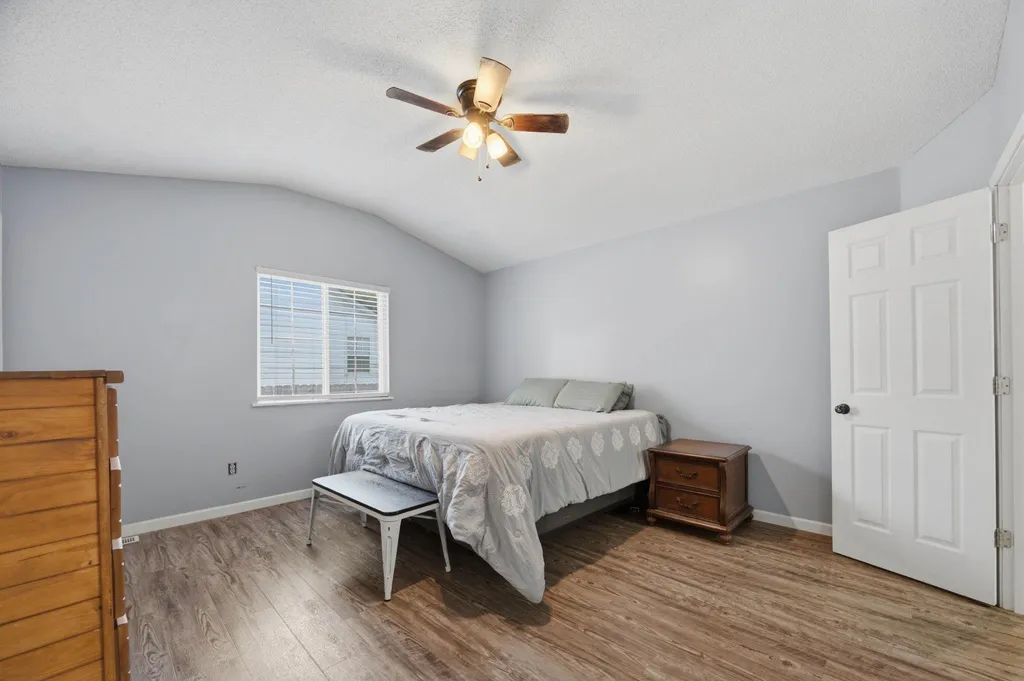 1006 N Park Road Rose Hill KS 67133