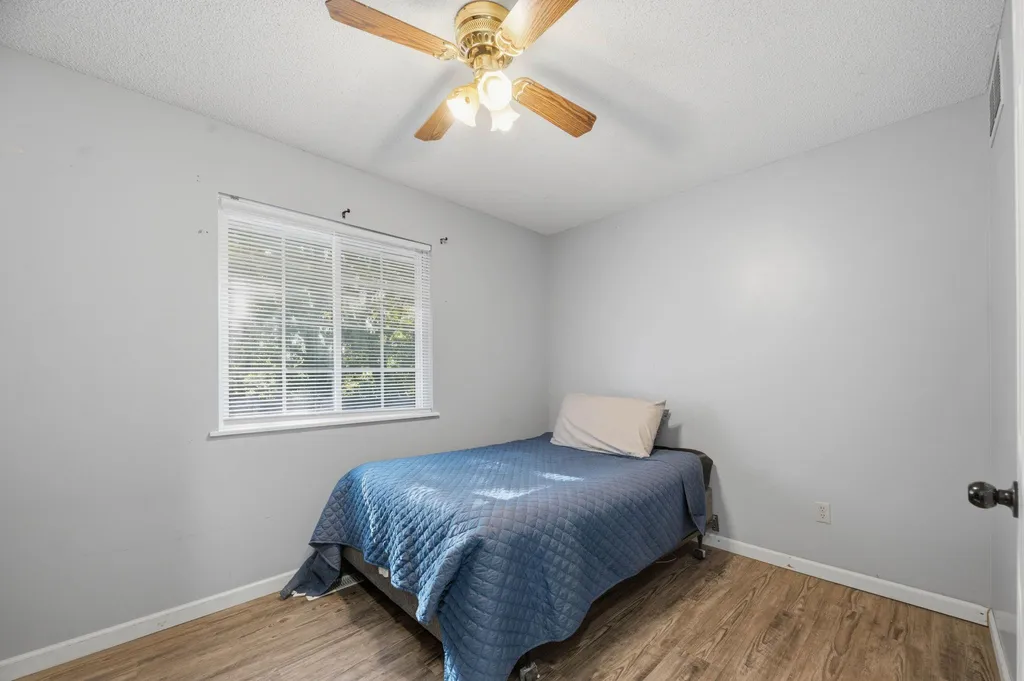 1006 N Park Road Rose Hill KS 67133