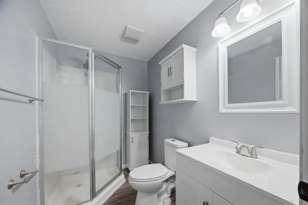 1006 N Park Road Rose Hill KS 67133