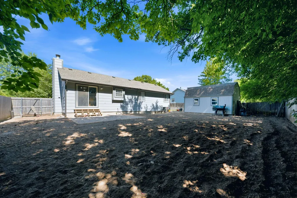 1006 N Park Road Rose Hill KS 67133
