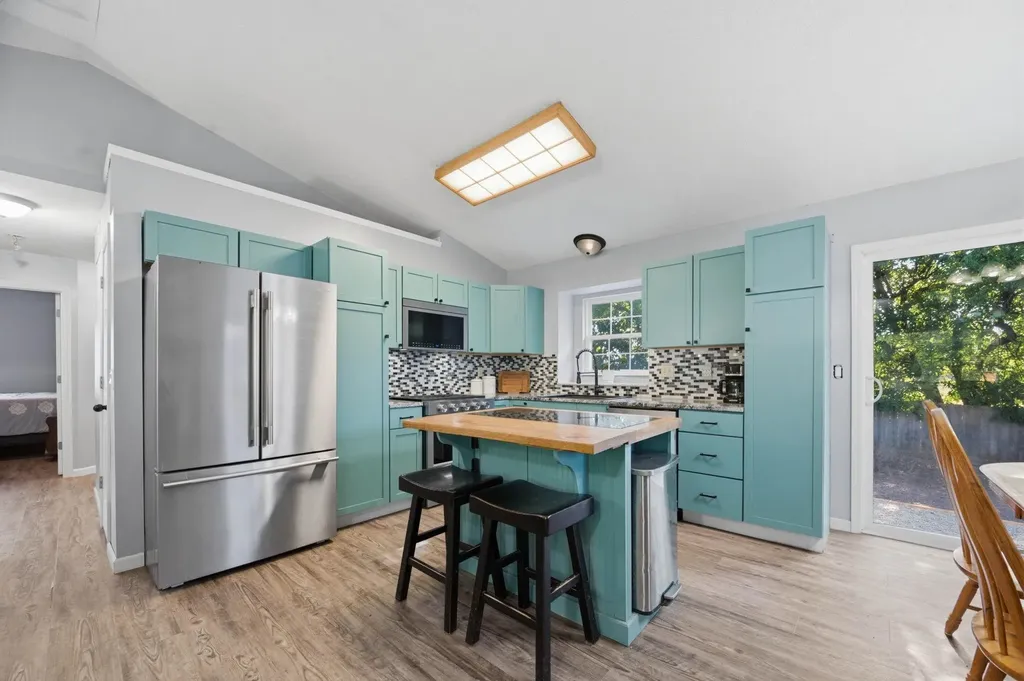1006 N Park Road Rose Hill KS 67133