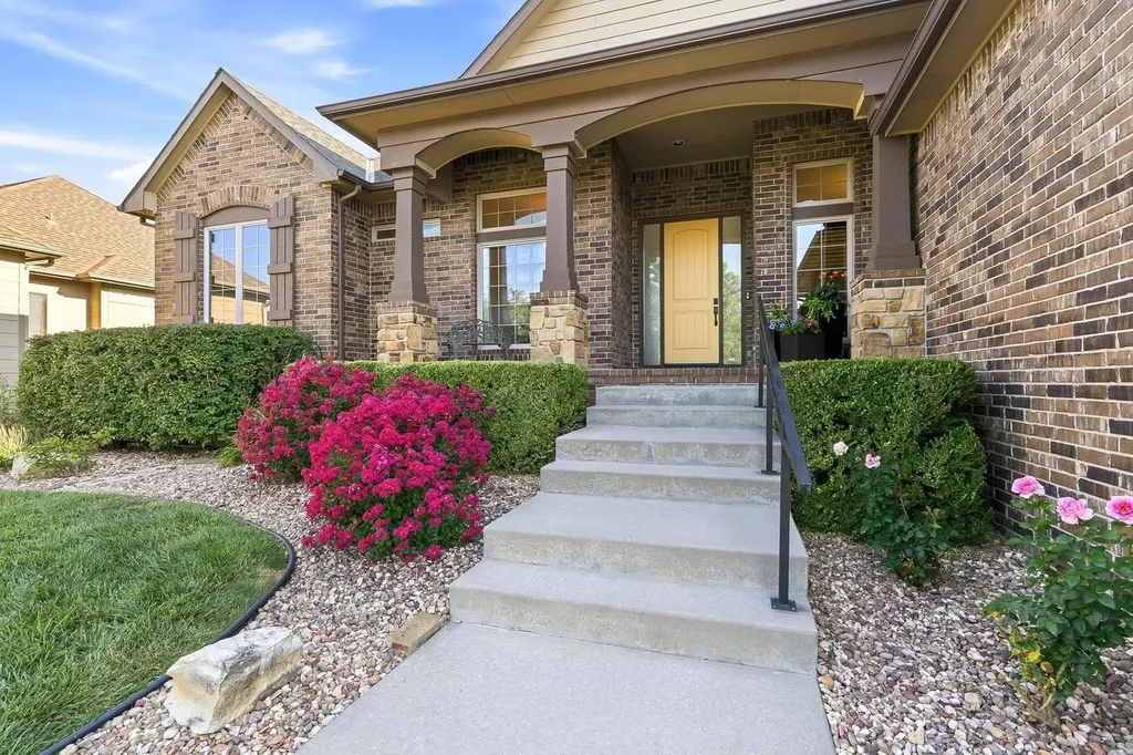 1938 N Split Rail Court Wichita KS 67230