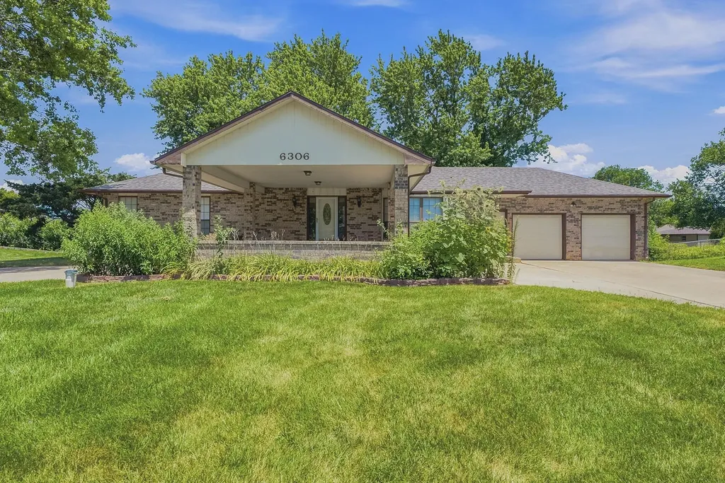 6306 N Bella Road Wichita KS 67204