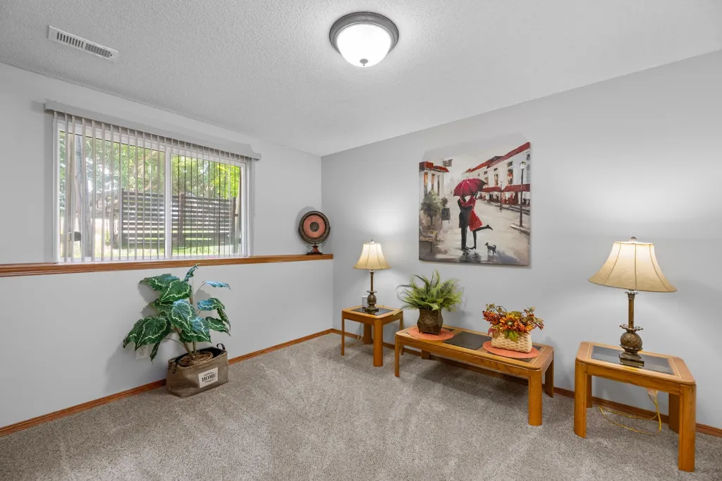 3202 N Wild Rose Wichita KS 67205