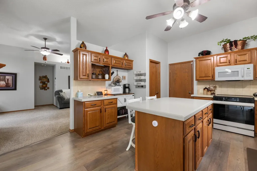 3202 N Wild Rose Wichita KS 67205