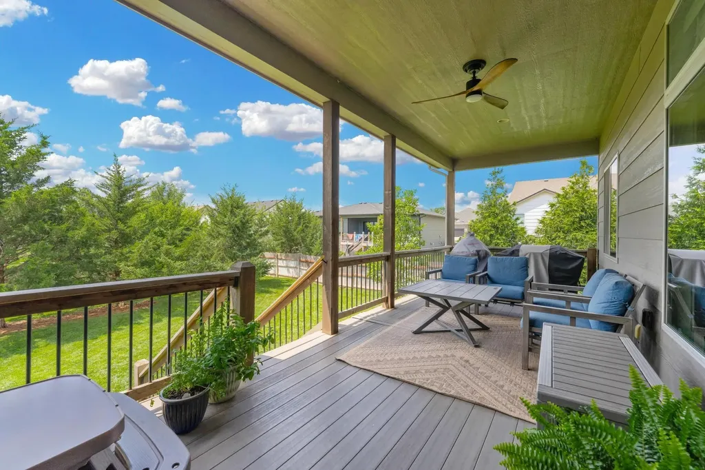 1619 N Lakeside Drive Andover KS 67002