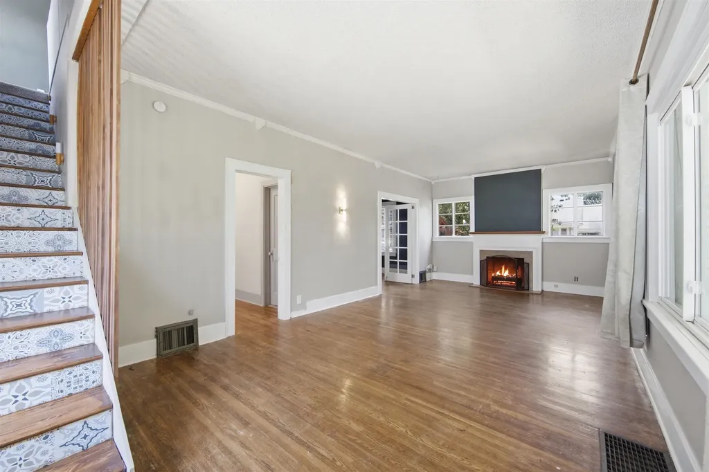 402 N Clifton Avenue Wichita KS 67208