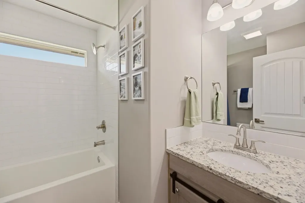 518 N Backwoods Court Valley Center KS 67147