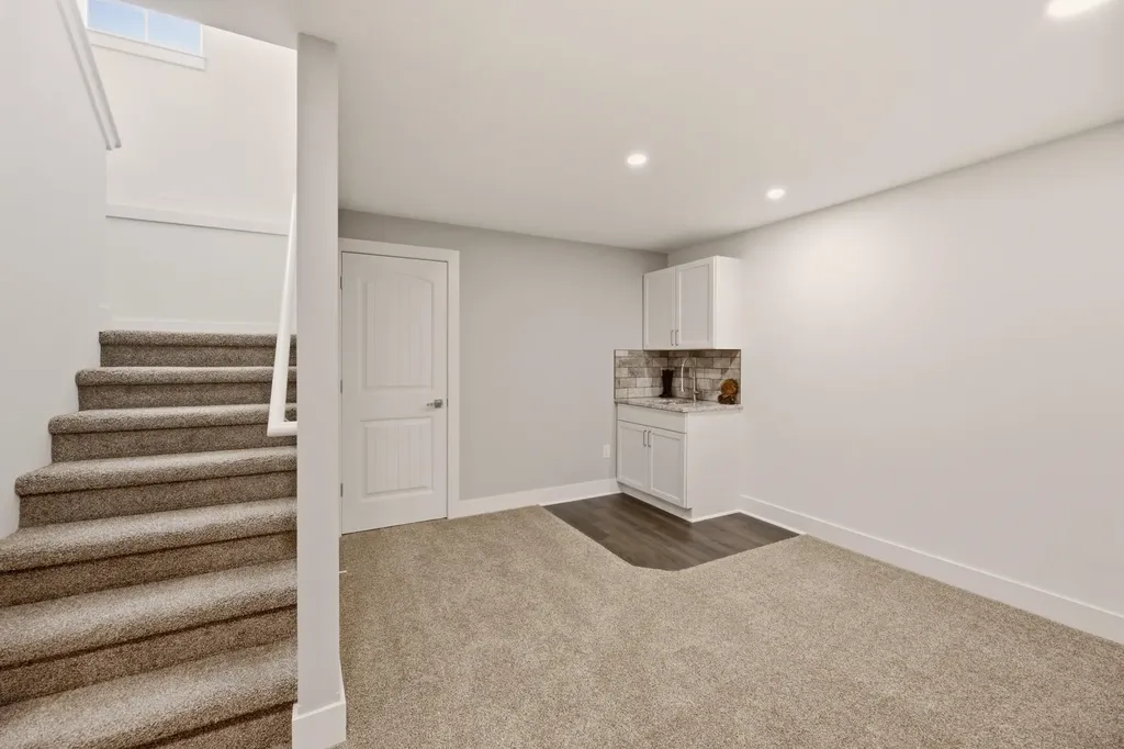 518 N Backwoods Court Valley Center KS 67147