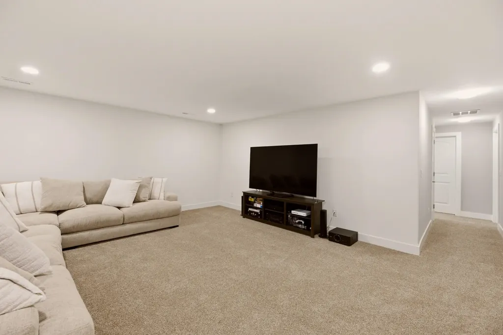 518 N Backwoods Court Valley Center KS 67147