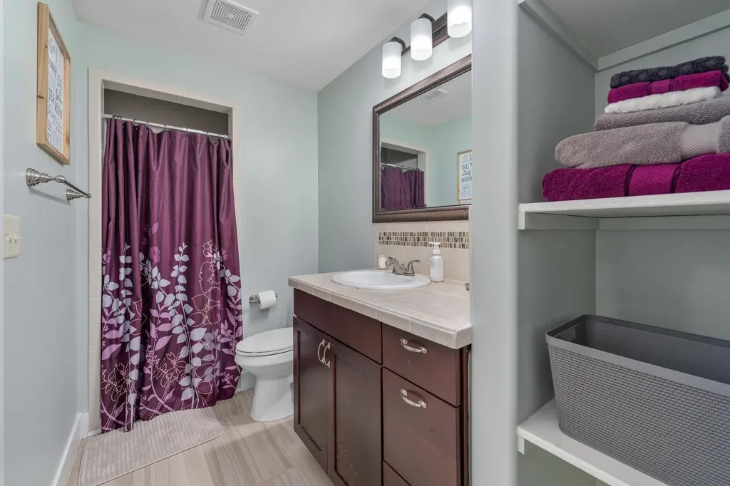 5104 N Colonial Avenue Bel Aire KS 67226