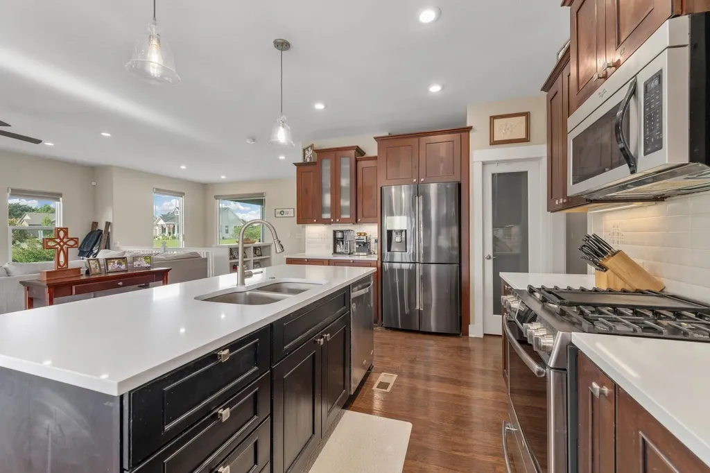 5104 N Colonial Avenue Bel Aire KS 67226