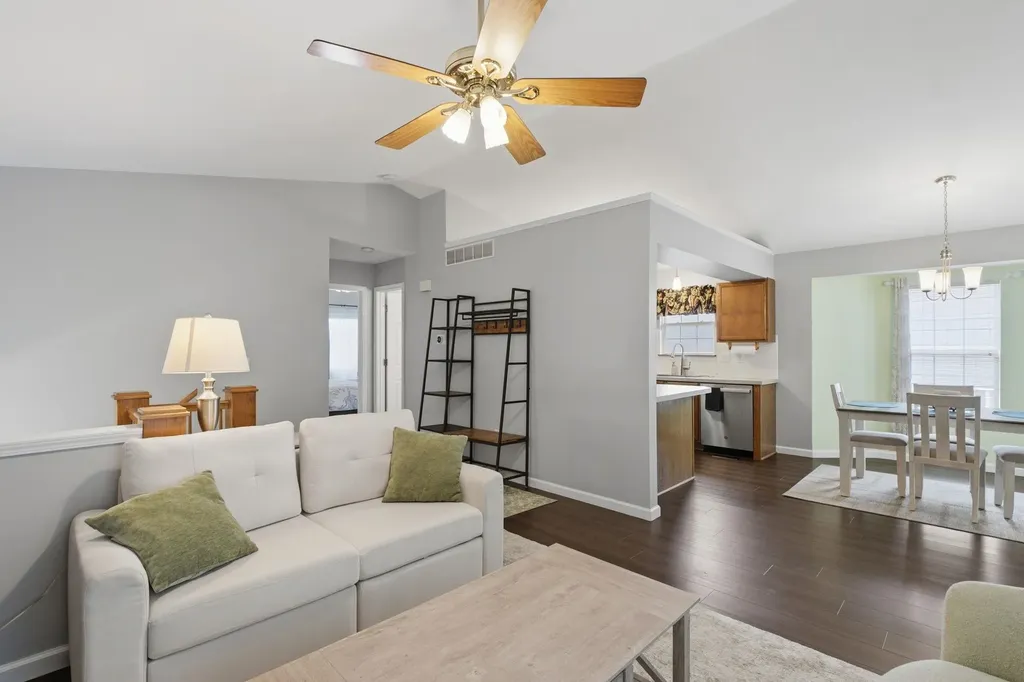 1713 N Redbarn Circle Wichita KS 67212