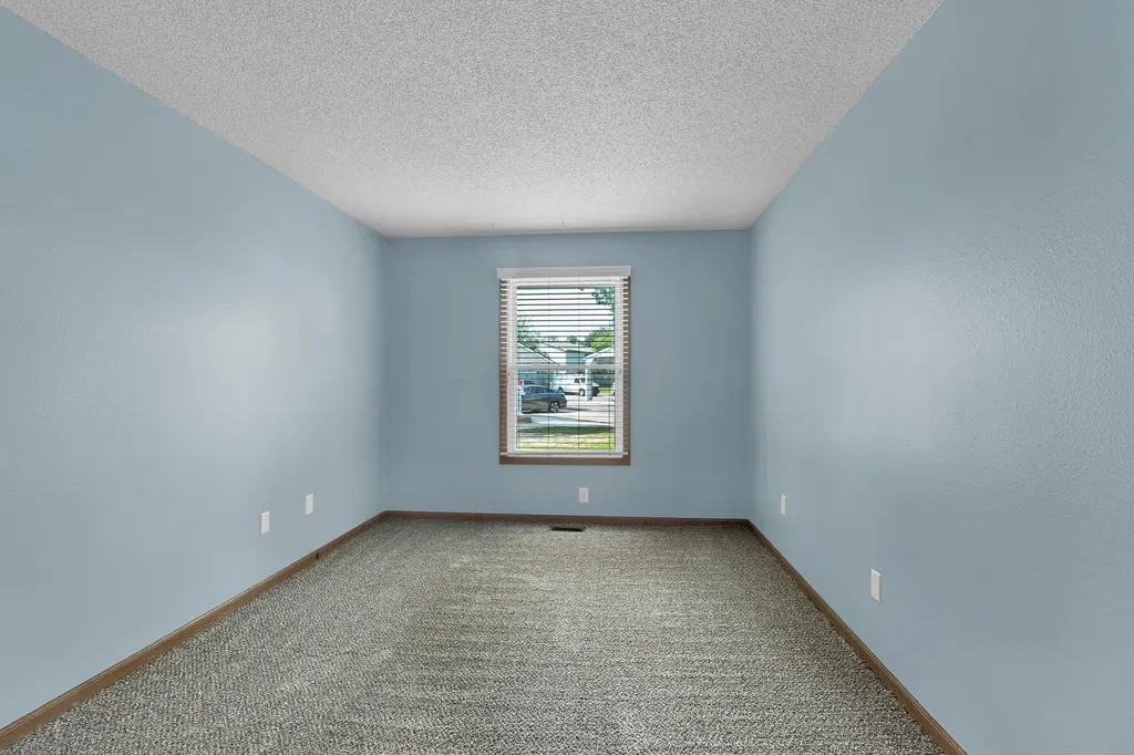 1717 S Cypress Wichita KS 67207