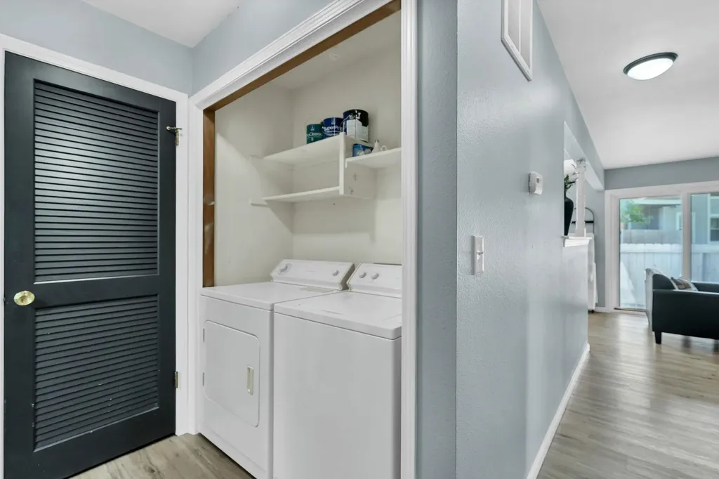 1717 S Cypress Wichita KS 67207