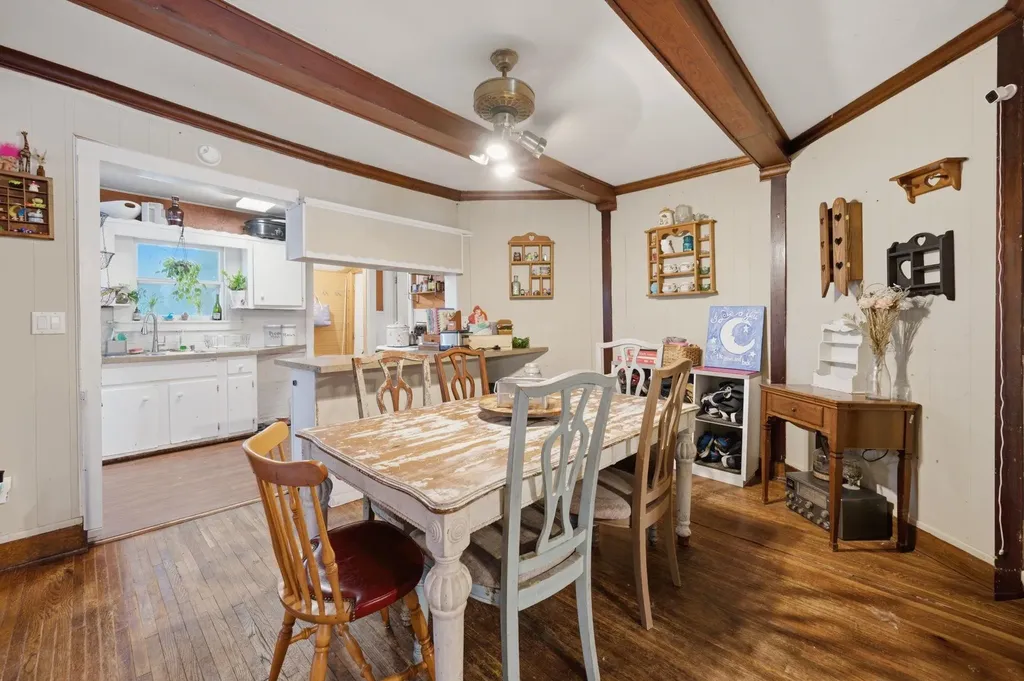 3140 W Maple Wichita KS 67203