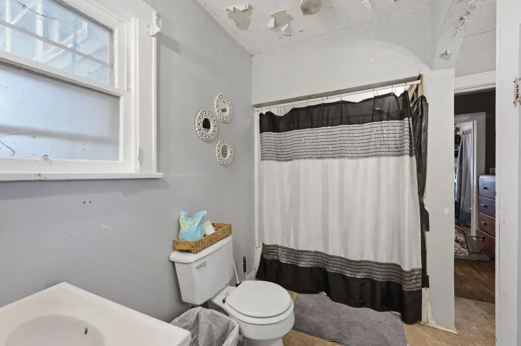 3140 W Maple Wichita KS 67203