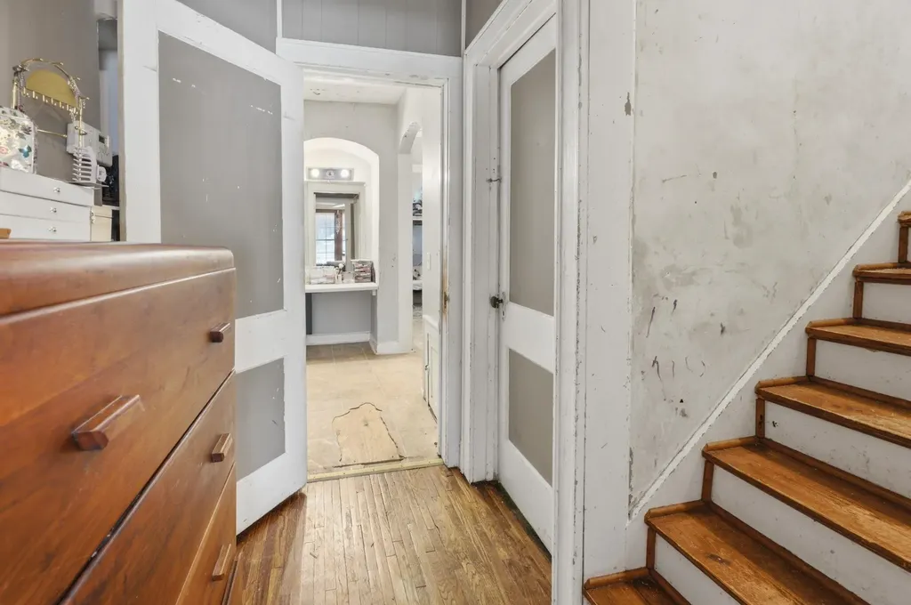3140 W Maple Wichita KS 67203